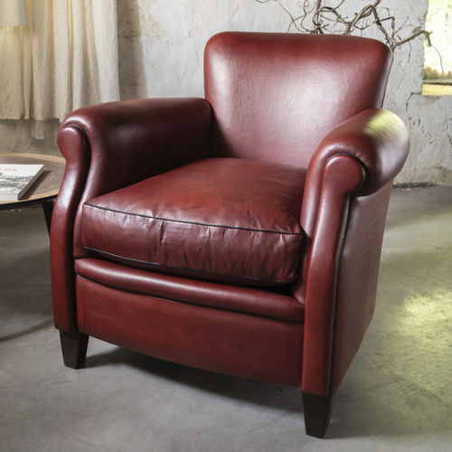 Traditional club chair - SHAMAN - RALPH M. - leather / beech / with removable cushion