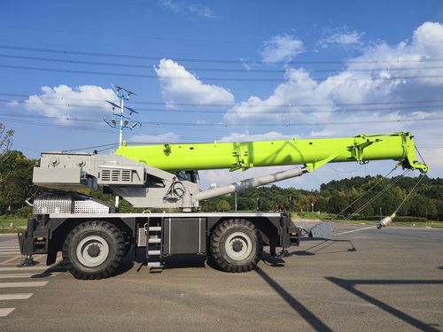 Hydraulic crane - ZRT400 - Zoomlion International Trade Co., Ltd. - mobile / truck-mounted / rubber-tired