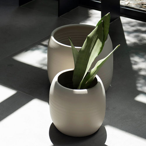Ceramic flower pot - Deco - Herstera Garden S.L. - rope / free-standing / round
