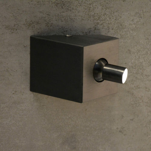 Contemporary wall light - LUMINE - Hi Project srl - Brillamenti - indoor / anodized aluminum / geometric
