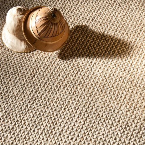 Woven rug / contemporary / plain / wool