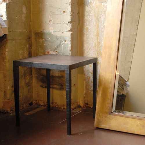 Traditional side table - GIACO - Atelier Stefan Leo - iron / rectangular / custom