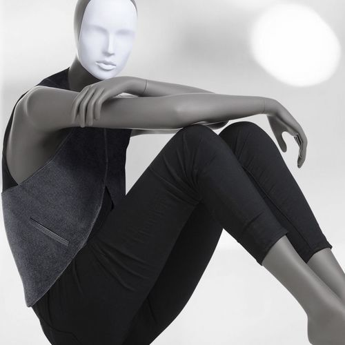 Female display mannequin - 81 ABSOLUTE - WINDOW FRANCE - abstract / solid wood / seated