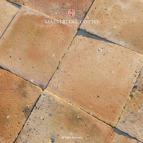 Terracotta slipblock - Lotto 4 - MAESTRI DEL COTTO