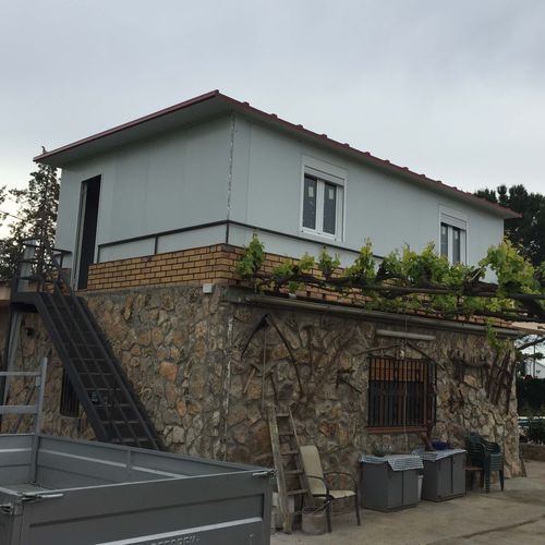 Prefab house - Cuatelart, s.l. - bungalow type / eco-friendly / modular