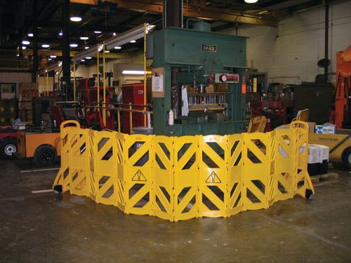 Protective barrier - Rubbermaid Commercial Products - folding / plastic / for public building