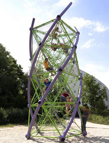 playground climbing net - Berliner Seilfabrik GmbH & Co.