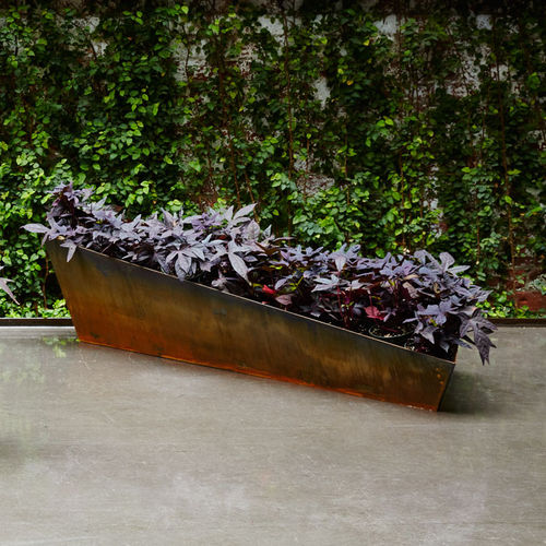 Aluminum planter - ELEMENT E44 - PLANTERWORX - COR-TEN® steel / contemporary / for public space