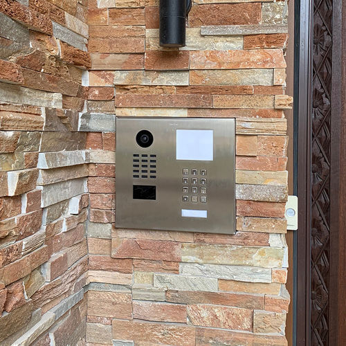 Brushed stainless steel door station - D2101IKH - DoorBird - residential / flush-mount / surface-mount