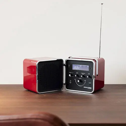 BRIONVEGA Bluetoothスピーカー TS522D+S BRIONVEGA radio.cubo 50° TS522D+S