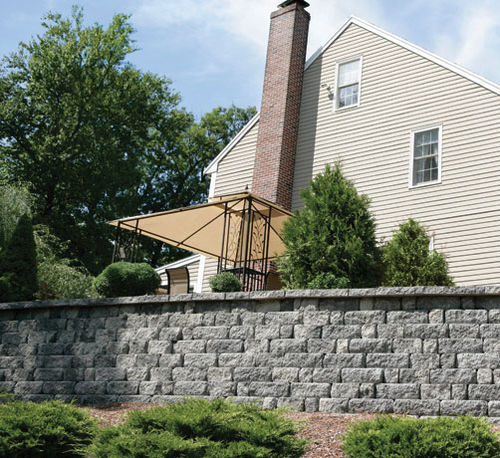 Solid concrete block - HARINGTON - PAVESTONE - for garden enclosures / for retaining walls / stone look