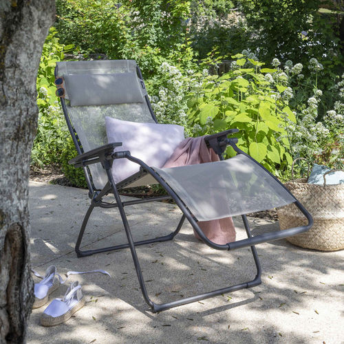 Contemporary relaxing armchair - Futura Xl  - Lafuma Mobilier - Batyline® / steel / with footrest