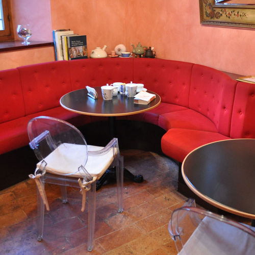 Contemporary table - PIANI CAFE DE PARIS - Monolite Ipergres - ceramic / metal base / round
