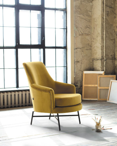 Contemporary armchair - MUSU - Casual Home & Contract - solid wood / beech / pine