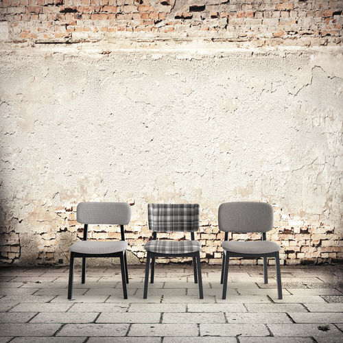 Contemporary chair - PAOLA-TAPIZADA - Casual Home & Contract - indoor / fabric / beech base
