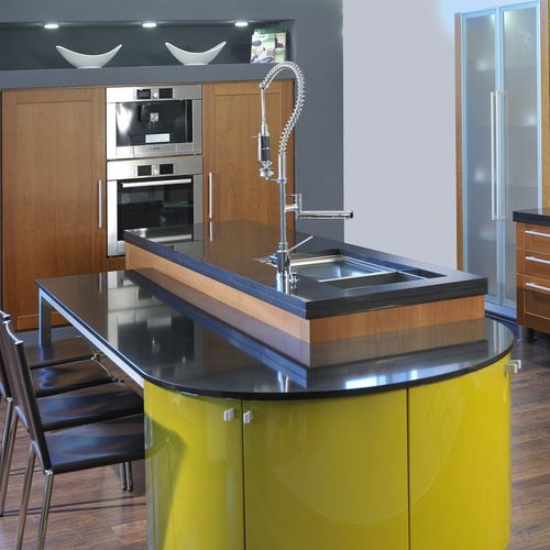 Engineered stone countertop - ESSENTIAL GOBI GREY - Technistone a.s. - kitchen / gray / black