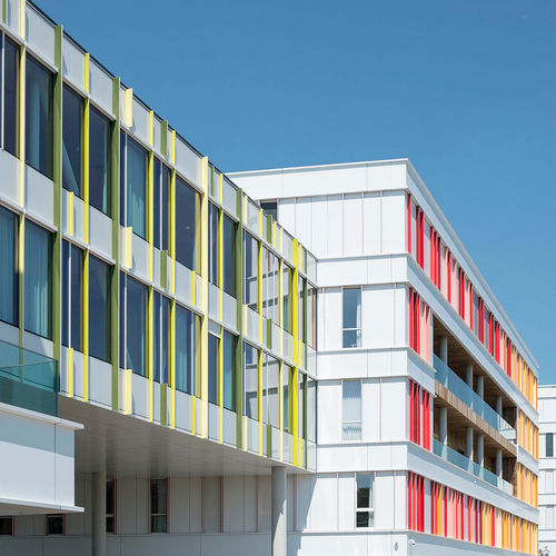 Panel cladding - PRINCESS MAXIMA CENTRUM - ALUCOBOND - aluminum / composite / vertical