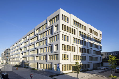 Aluminum wall cladding panel - Adesso SE - ALUCOBOND - composite material / for facade / anodized