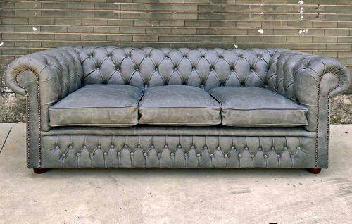 Chesterfield sofa - HERITAGE  - Harleq - leather / customizable / custom