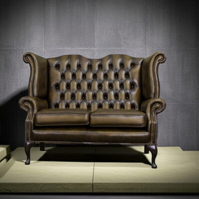 Chesterfield sofa - QUEEN ANNE - Harleq - beech / high-back / custom
