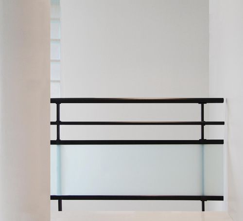 Aluminum railing - MACASSAR - Aliplast - glass panel / with bars / outdoor