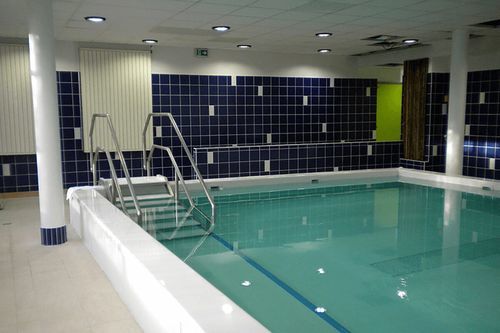 Physical therapy pool - VINYLESTER - France REVAL