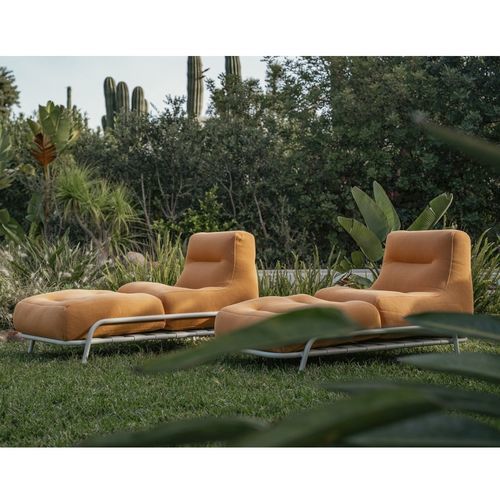 Contemporary sun lounger - Sit Pool  - OGO - fabric / aluminum / pool