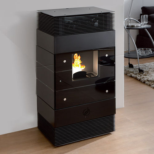 Pellet heating stove - WIND - LineaVz - 10 kW...20 kW / contemporary / glass