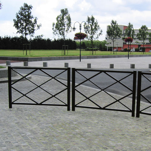 Protective barrier - LOSANGE - Activia Mobilier Urbain - fixed / steel / galvanised steel