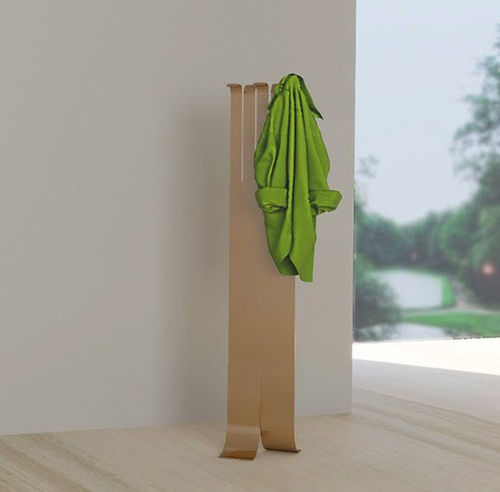 Floor coat rack - WALK - Trackdesign - contemporary / COR-TEN® steel / green