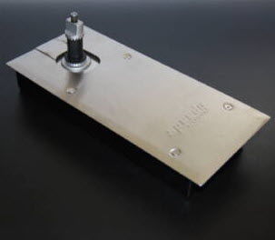 Pivoting door self-closing mechanism - SM68 - Casma