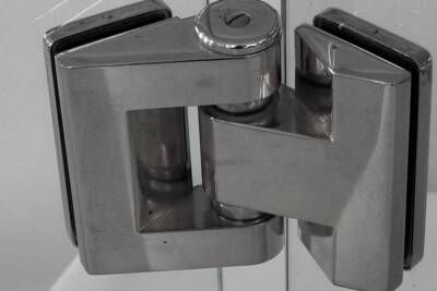 Aluminum sliding system - Invisible connection - Casma - glass door / folding / for restaurant