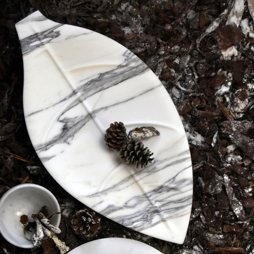 Marble centerpiece - &ldquo;FOGLIA&ldquo; - Vie Del MarMo - handmade