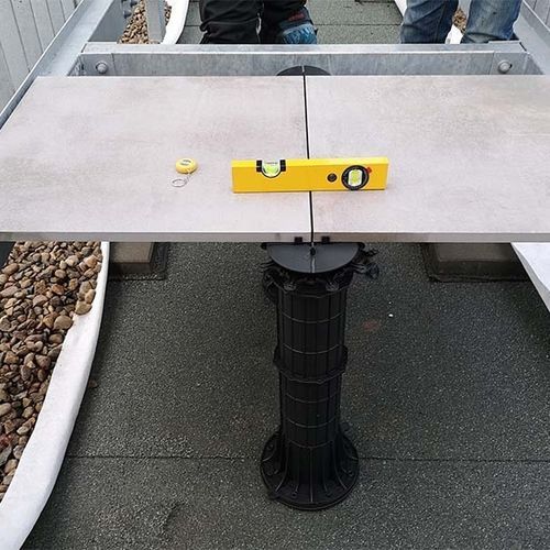 Plastic raised floor pedestal - MAX - DECK-DRY POLSKA SP.  Z O.O. - self-leveling / outdoor / adjustable