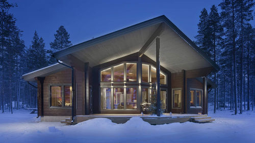 Log house - NUUNA 87S - Kuusamo Hirsitalot Oy - modular / contemporary / single-story