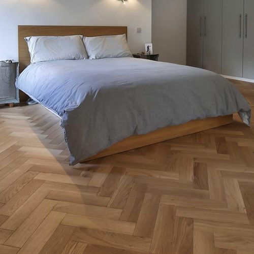 Solid parquet floor PREMIER Décoplus Parquets oak / herringbone
