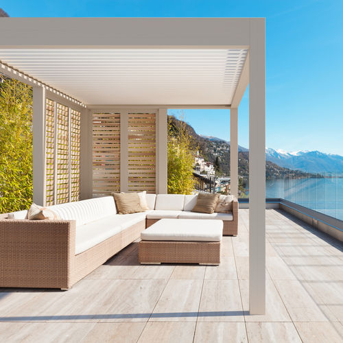 Self-supporting pergola - CANOP&Eacute;E - Volets Thiebaut - wall-mounted / wooden / thermo-lacquered aluminum