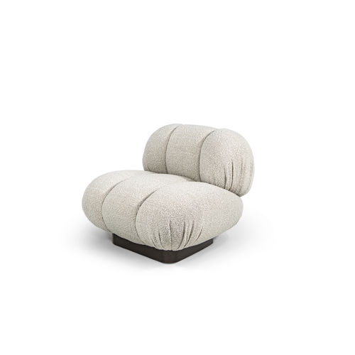 Contemporary armchair - KIRO - HESSENTIA | Cornelio Cappellini - fabric / leather / customizable color