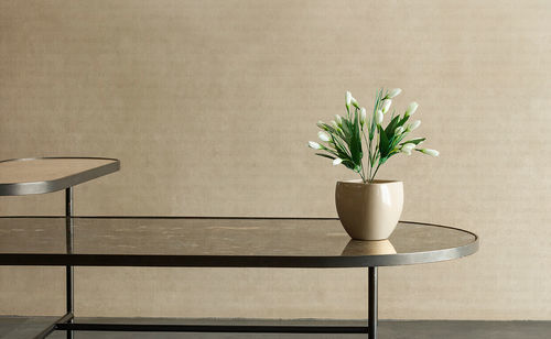 Glass-reinforced plastic planter - Luccio - Bonasila - fiberglass / curved / high-resistance