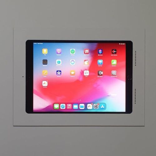 Wallmounted iPad® holder 0021616WO WallSmart home