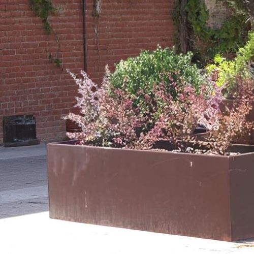 Sheet metal planter - DUMUJA-06 - DEPORTES URBANOS - COR-TEN® steel / steel / rectangular
