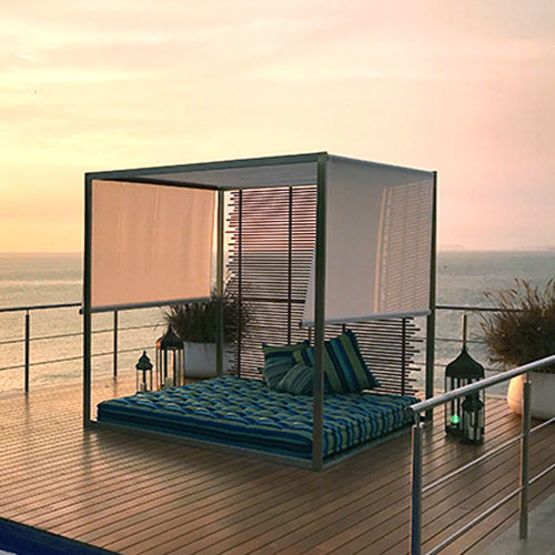 Contemporary daybed - WRECK  - Beltempo USA - Sunbrella® / acrylic fabric / teak