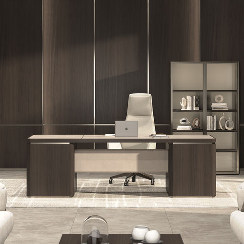 Executive desk - RAY - Turadi - free-standing / contemporary / wood veneer