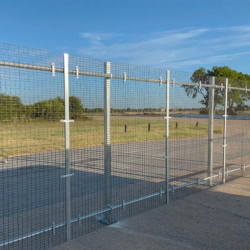 Wire mesh fence - GUARDIAN 1000  - Betafence International - commercial / industrial / steel