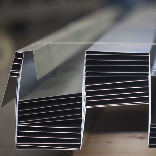 Wall flashing - TRANSFORMADOS Y ACCESORIOS DEL SUR, S.L - for facade / roof / steel