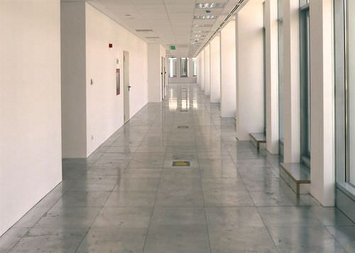 Wooden raised access floor - BARE - CBI EUROPE - calcium sulfate / indoor