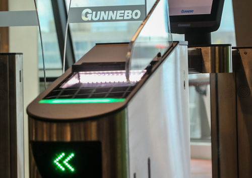 Access control speed gate - AFL ULTRA COMPACT - GUNNEBO ENTRANCE CONTROL - glass / security / aluminium