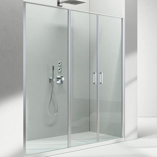 Glass shower enclosure - LINEA : L3 - VISMARAVETRO - with pivot door / for alcoves / home