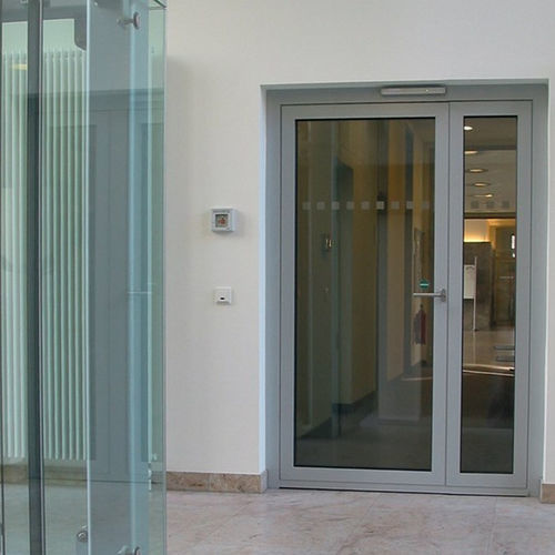 Entry door - WICSTYLE 65FP  - WICONA - aluminum / swing / contemporary