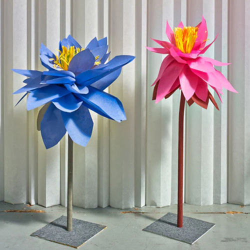 Steel sculpture - FLOWERS  - PROCÉDÉS CHÉNEL INTERNATIONAL - paper / aluminum / free-standing